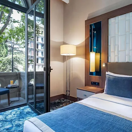 Tbilisi Philharmonic Hotel By Mercure-3