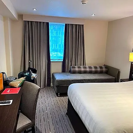 Premier Inn London Wembley Stadium-2
