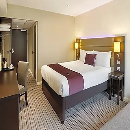 Premier Inn Poole North-2