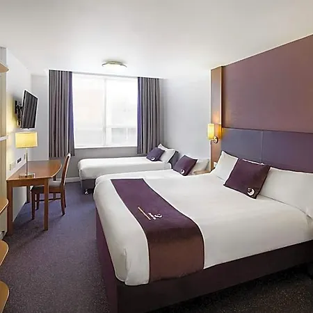 Premier Inn Derry / Londonderry-3