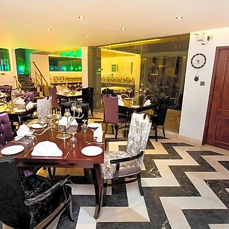 Monsoon Inn-2