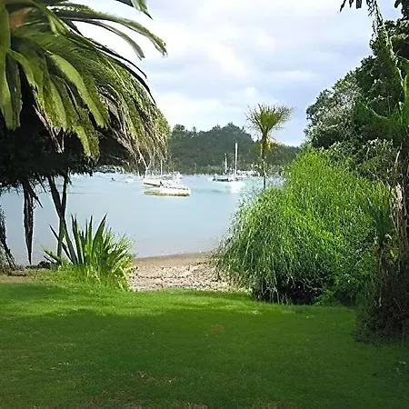Matauwhi Bay Manor-2