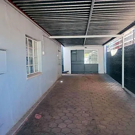 Quintax Guest House-2
