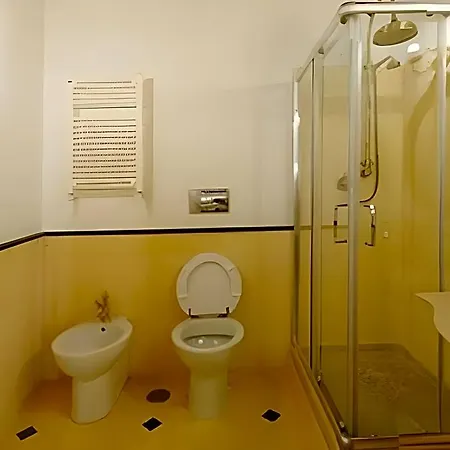 Navona Governo Vecchio Guest House-3