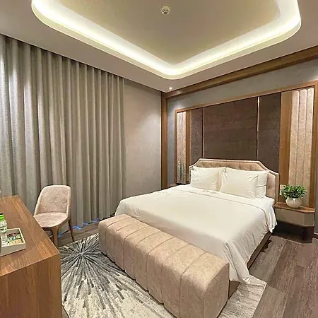 The Malibu Hotel Saigon-3