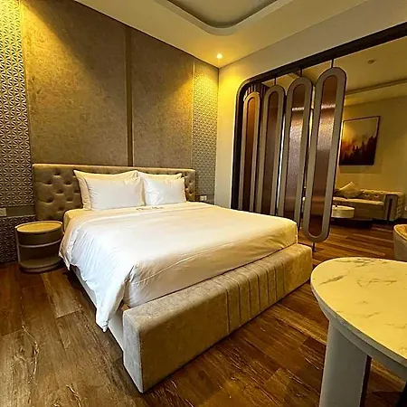 The Malibu Hotel Saigon-2