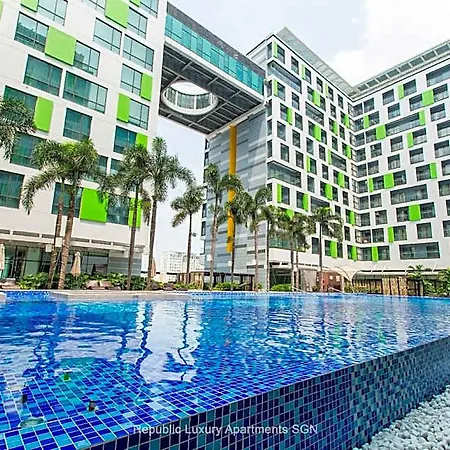 Republic Luxury Apartments Sgn Airport-3