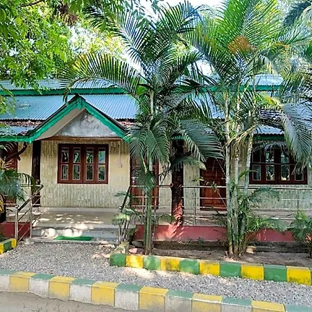Goroomgo Green Gold Resort Lataguri-2