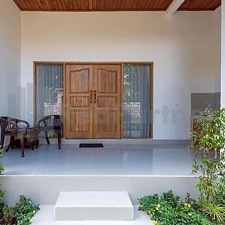 Brisk Homestay Uluwatu Redpartner-3