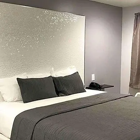 Ramsey Inn & Suites-3