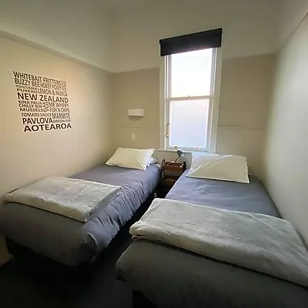 Hokitika Pioneer Hotel-2