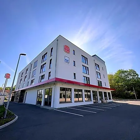 Smart&Stay Aparthotel Saarbrücken Süd - kontaktloser Self Check-In-3
