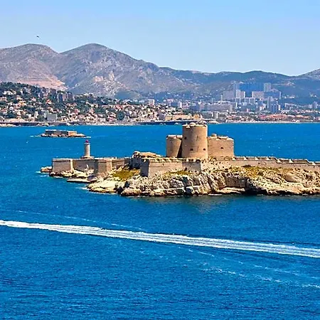 CHEZ VERO - Chambre d'hôte privée - proche Cassis Ste Baume Marseille Le Castelet Agora - parking clos --3