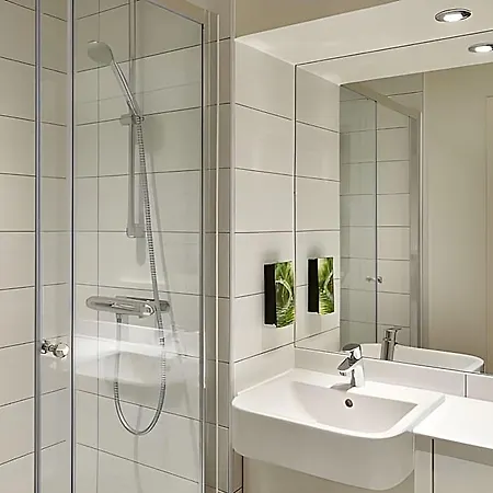 Premier Inn London Harrow-3