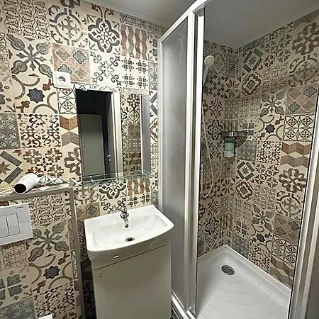 Klauzal19 Rooms-3