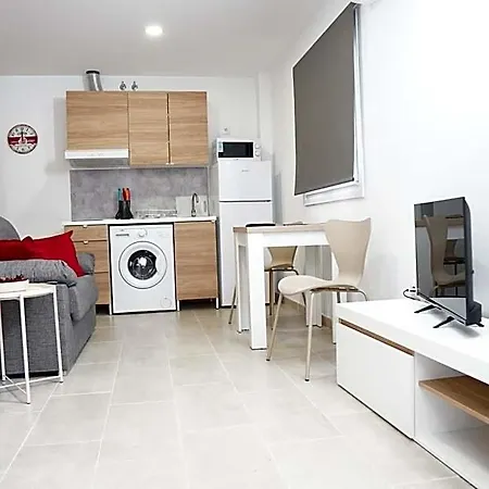 Apartamentos Turísticos San Miguel Arcángel, S.L.-2