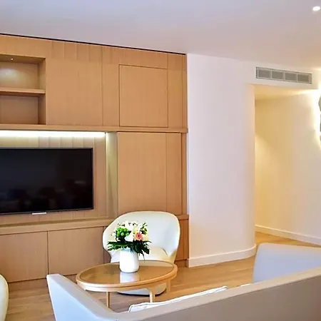 Hotel Suites La Cigale-3