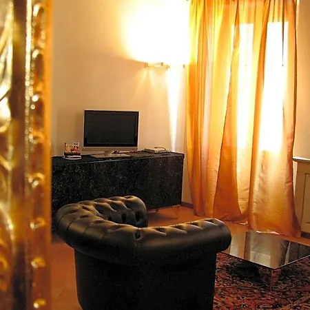 Parizzi Suites&Studio Restaurant-3