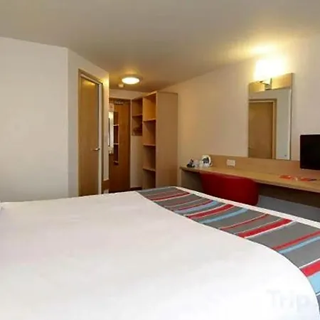 Travelodge Nottingham Central-3