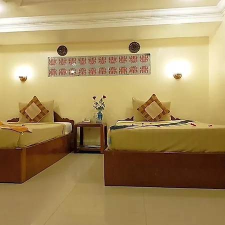 Fancy Guest House-3