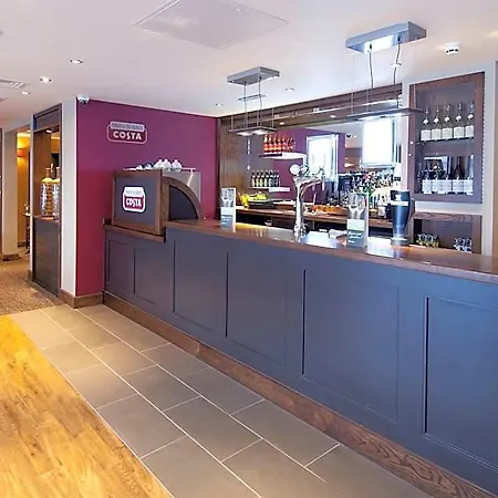 Premier Inn Maidstone Town Centre-3