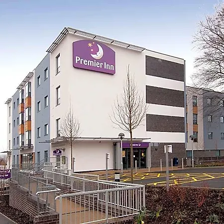 Premier Inn Maidstone Town Centre-2