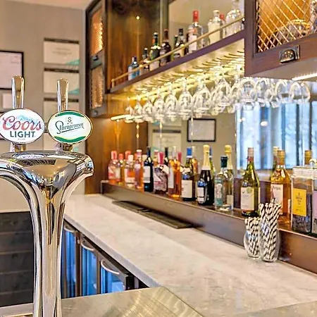 Hub By Premier Inn London West Brompton-3