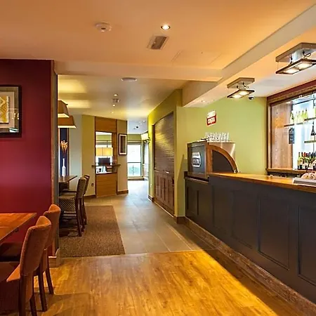 Premier Inn Worcester City Centre-3