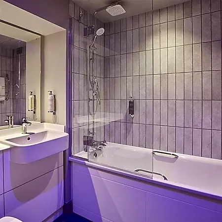 Premier Inn London Dagenham-3