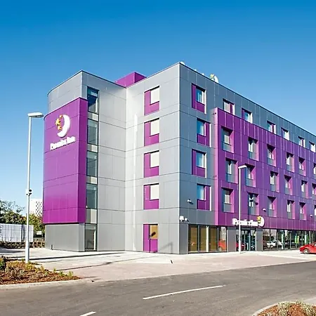 Premier Inn London Edmonton-2