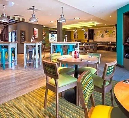 Premier Inn Darlington Town Centre-2