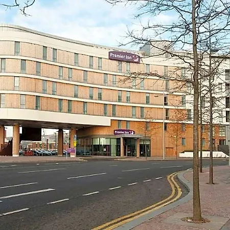 Premier Inn Belfast Titanic Quarter-2