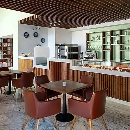 Element By Marriott City Center Doha-3