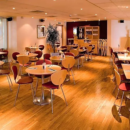 Premier Inn London Kensington-3