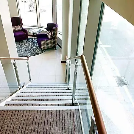 Premier Inn Jersey Charing Cross-3