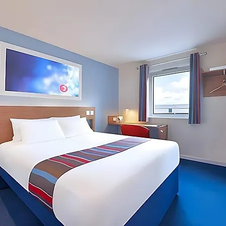 Travelodge Birmingham Airport-3