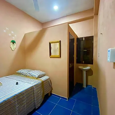 Casa Lol-Cab Hostal-3