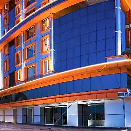 Hotel Benzz Park Vellore-3