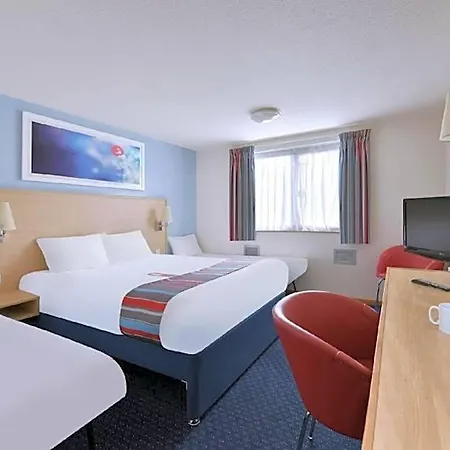 Travelodge Barnsley-3