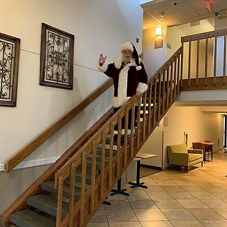 Nichols Inn & Suites-2
