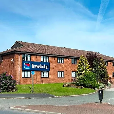 Travelodge Widnes-3