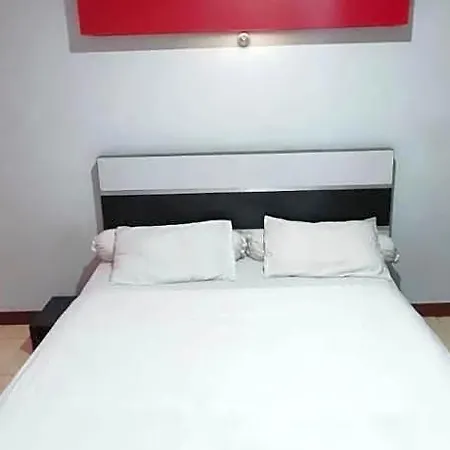 Hotel Riverside Manado-3