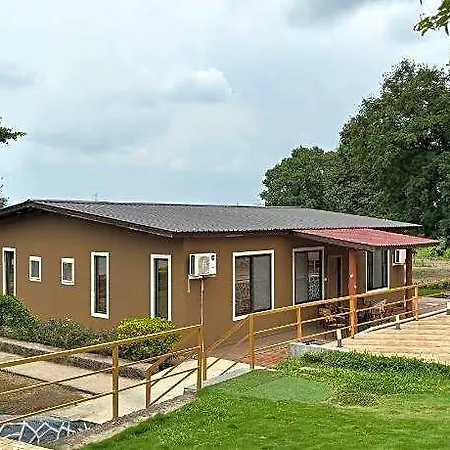 Hillrock Resort & Villas, Karjat-3