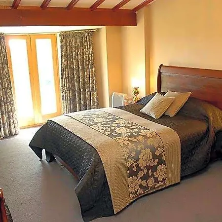 Hopbine House-2