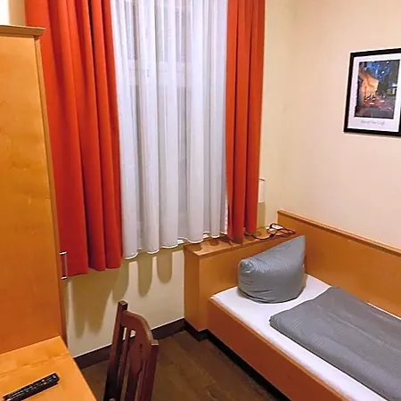 Münchner Hofbräu Coburg-2