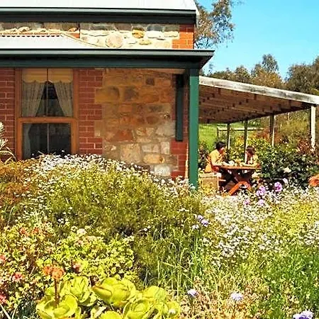 Amanda'S Cottage 1899-3