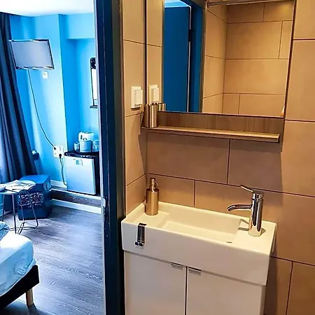 Urban Vibes Guesthouse-2