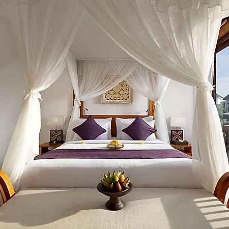 Swan Paradise A Pramana Experience-3