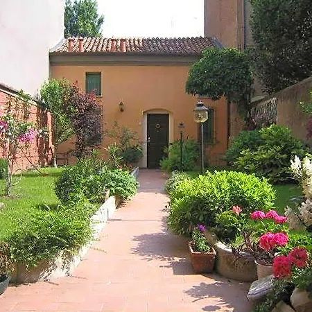 Il Giardino Fiorito-2