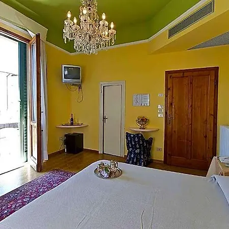 Hotel Maestoso-2